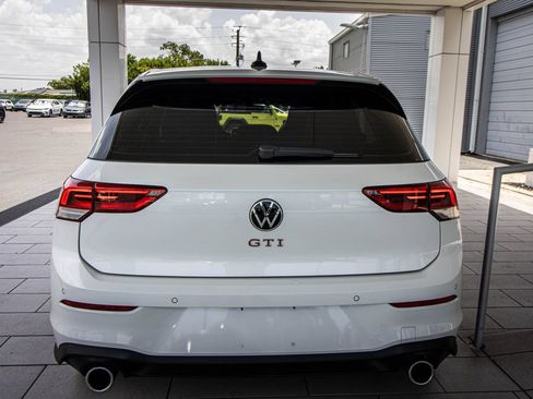Used 2025 Volkswagen GTI SE FWD image 17