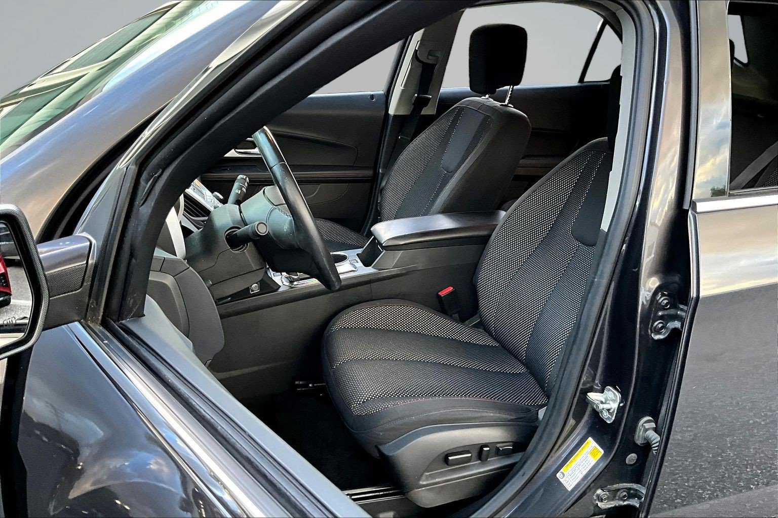 Used 2013 Chevrolet Equinox LT w/ Driver Convenience Package AWD/4WD image 17
