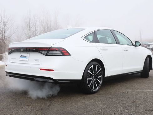 New 2026 Honda Accord Touring image 6
