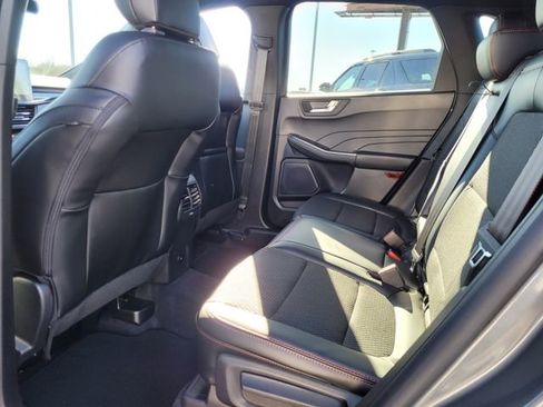 New 2026 Ford Escape ST-Line w/ Tech Pack #1 image 30