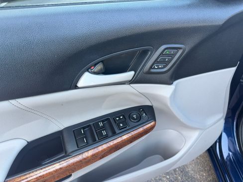 Used 2012 Honda Accord EX-L image 18