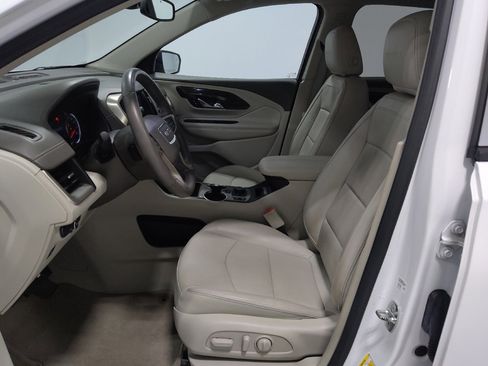 Used 2019 GMC Terrain Denali w/ Advanced Safety Package AWD/4WD image 17