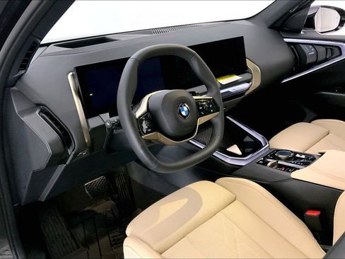 New 2025 BMW X3 xDrive30i w/ Premium Package image 4