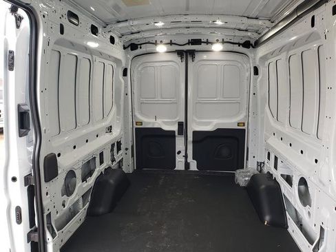 Used 2025 Ford Transit 250 148 Medium Roof Extended AWD image 20