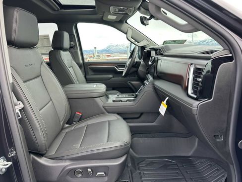 New 2026 GMC Sierra 3500 Denali AWD/4WD image 10