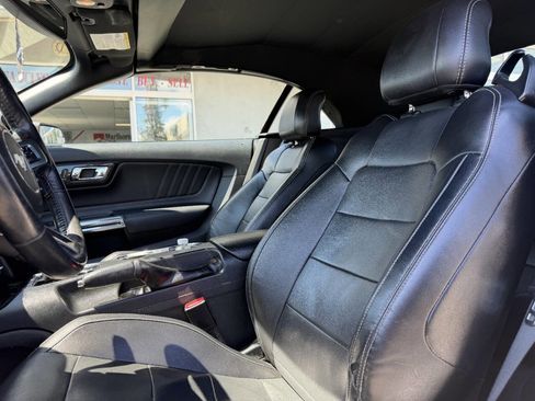Used 2017 Ford Mustang Premium RWD image 17