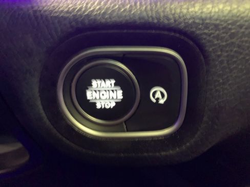 Used 2021 Mercedes-Benz GLS 580 4MATIC w/ E-Active Body Control Package image 27