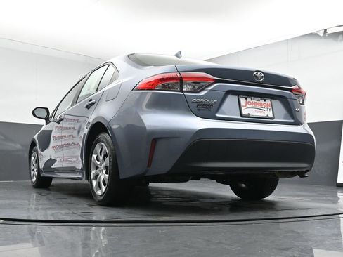 Used 2023 Toyota Corolla LE image 35