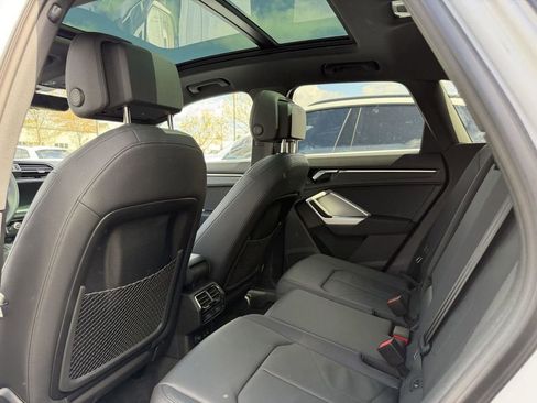 Used 2025 Audi Q3 2.0T Premium w/ Convenience Package AWD/4WD image 25