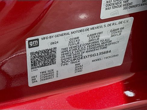 Used 2025 Chevrolet Silverado 1500 LTZ image 33