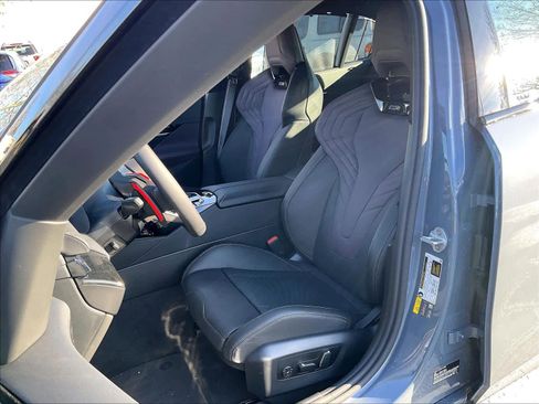 Used 2026 BMW M5 w/ Carbon Package image 27