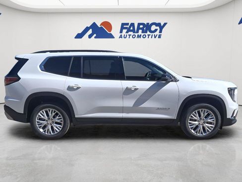 Used 2026 GMC Acadia Elevation w/ Elevation Premium Package AWD/4WD image 4