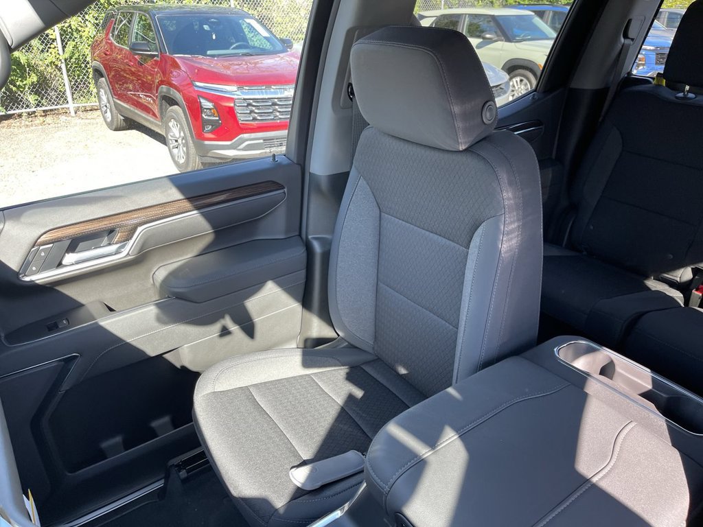New 2026 Chevrolet Silverado 1500 RST AWD/4WD image 23