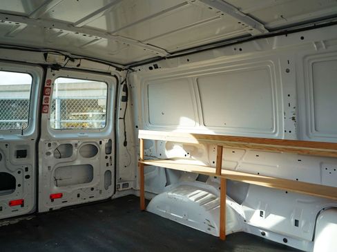 Used 2013 Ford E-150 and Econoline 150 image 18