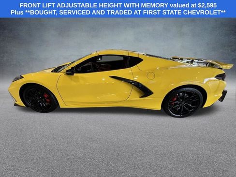 Used 2026 Chevrolet Corvette Stingray Preferred Cpe w/ Z51 Performance Package RWD image 4