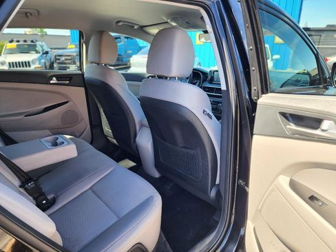 Used 2019 Hyundai Tucson SE AWD/4WD image 26