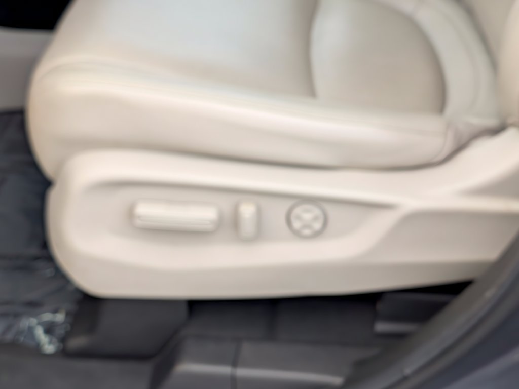 Used 2025 Honda Odyssey EX-L image 13