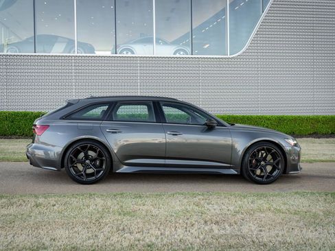 Certified 2024 Audi RS 6 performance AWD/4WD image 21