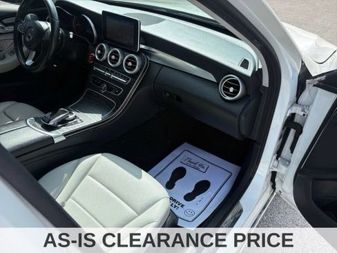 Used 2016 Mercedes-Benz C 300 4MATIC Sedan image 28
