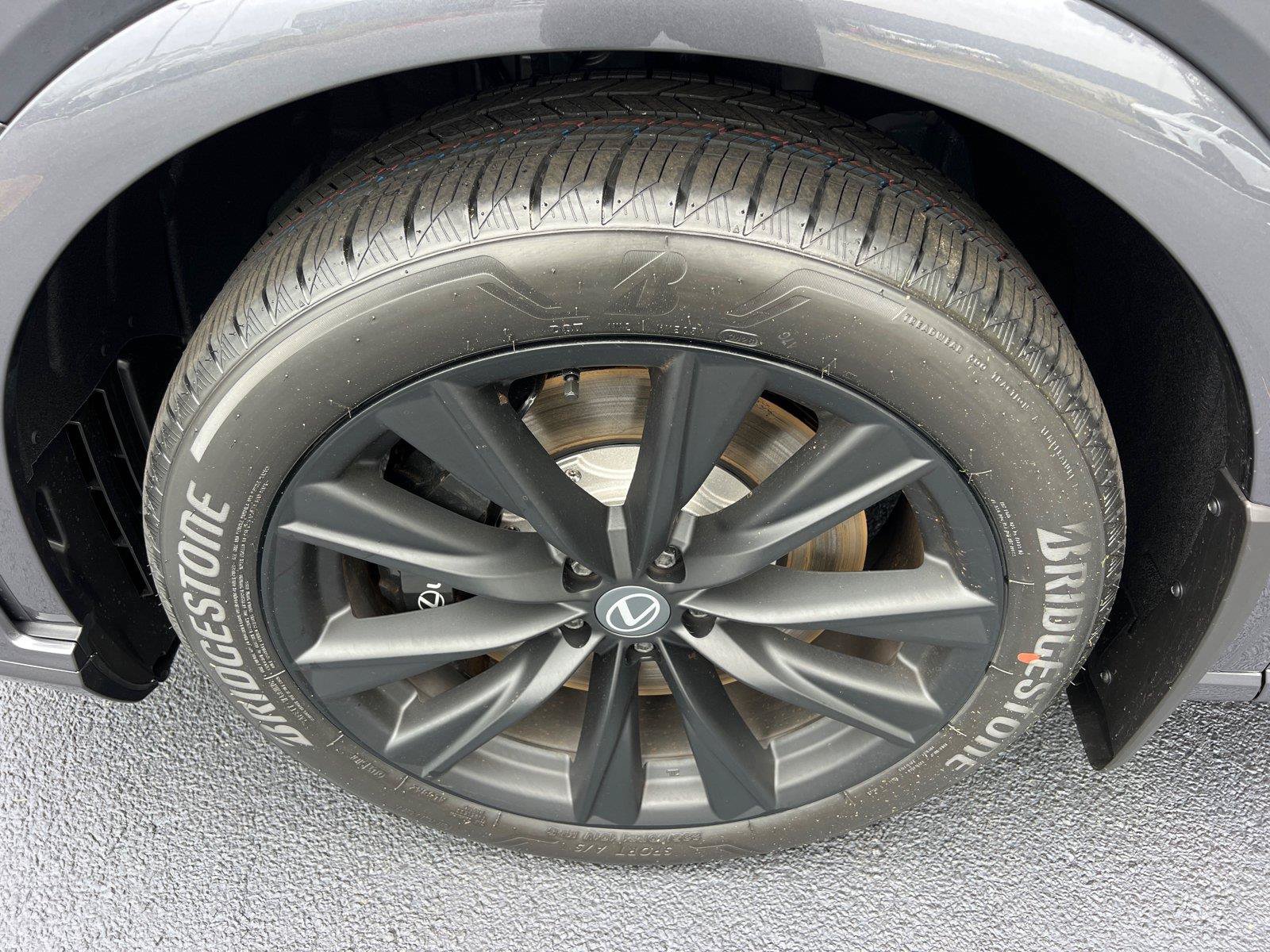 New 2026 Lexus RX 500h F Sport AWD/4WD image 11