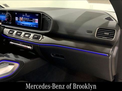 Certified 2024 Mercedes-Benz GLS 450 4MATIC image 19