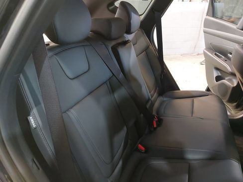 Certified 2025 Hyundai Tucson SEL AWD/4WD image 12
