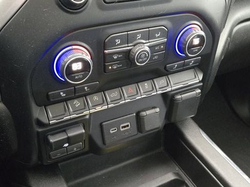 Used 2019 Chevrolet Silverado 1500 LT Trail Boss image 26