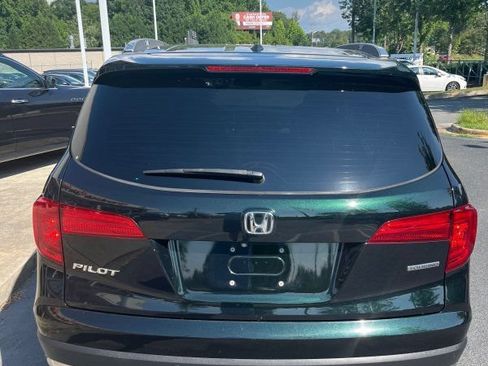 Used 2018 Honda Pilot Touring image 5