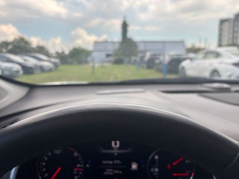 Used 2024 Chevrolet Malibu LT image 34