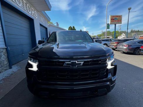 Used 2022 Chevrolet Silverado 1500 RST AWD/4WD image 3