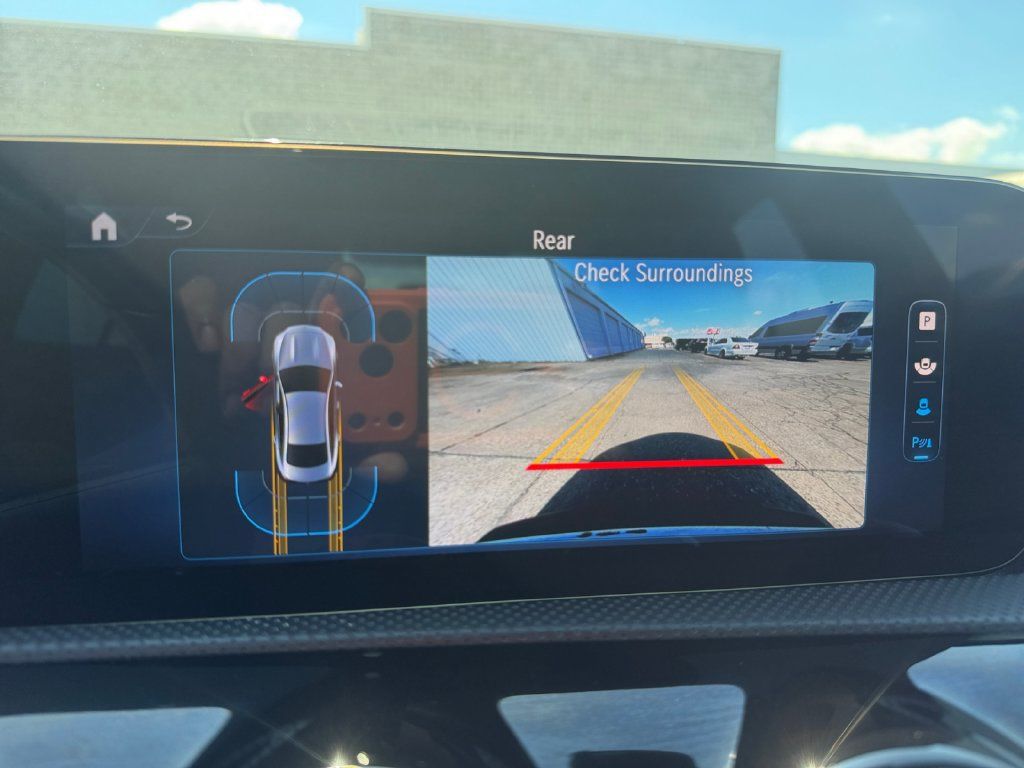 Used 2025 Mercedes-Benz CLA 250 image 16
