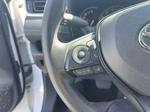 Used 2024 Toyota RAV4 LE FWD image 19