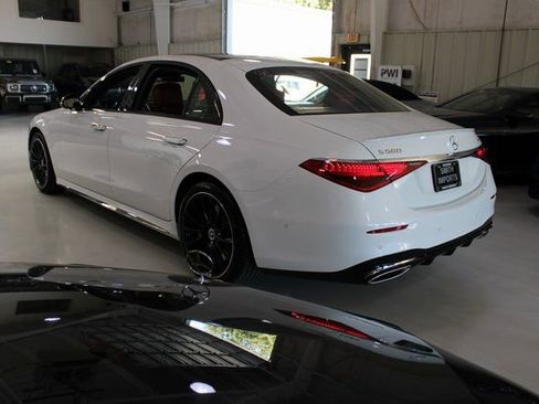 Used 2025 Mercedes-Benz S 580 4MATIC Sedan w/ AMG Line Package image 53