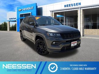Used 2023 Jeep Compass Latitude AWD/4WD video 1