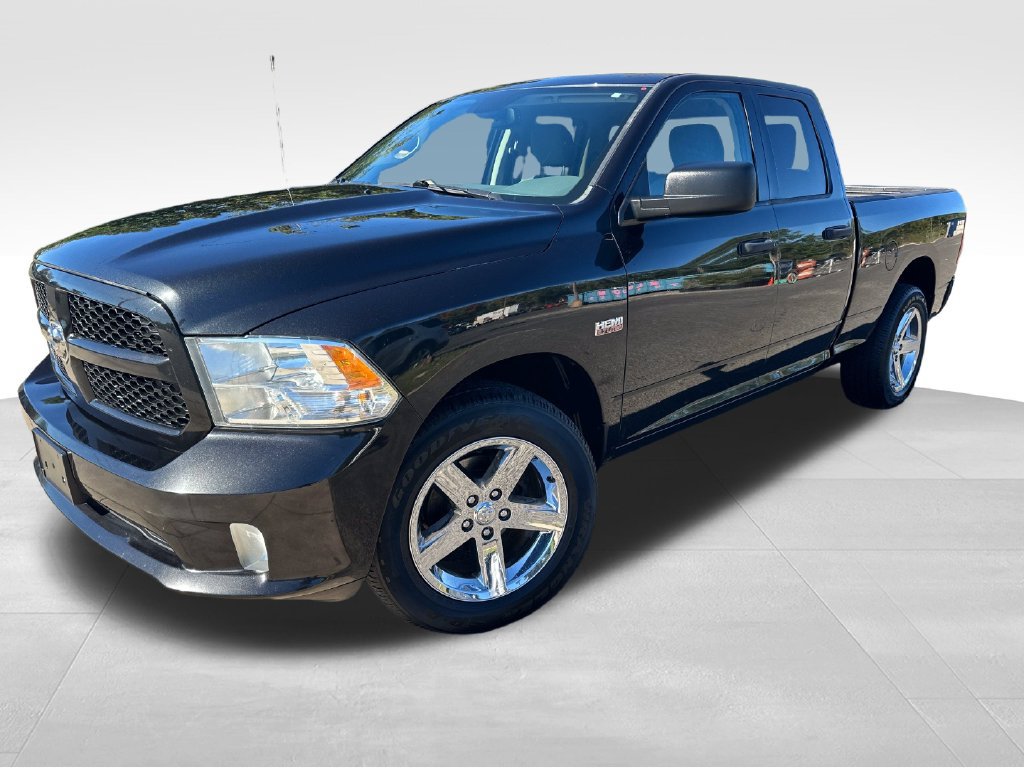 Used 2016 RAM 1500 Express AWD/4WD image 3