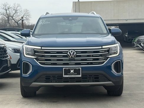 New 2025 Volkswagen Atlas SEL image 5