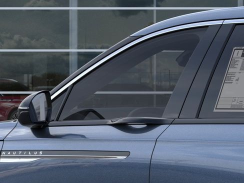 New 2026 Lincoln Nautilus Premier AWD/4WD image 20