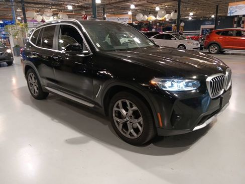 Used 2023 BMW X3 xDrive30i w/ Convenience Package AWD/4WD image 4