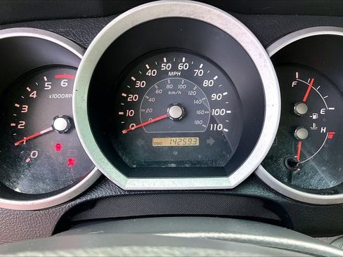 Used 2007 Toyota 4Runner SR5 image 13