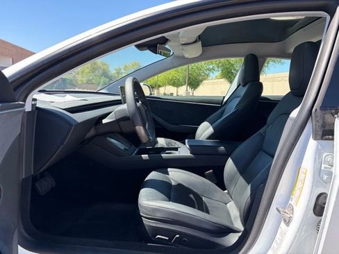 Used 2024 Tesla Model 3 Long Range image 11