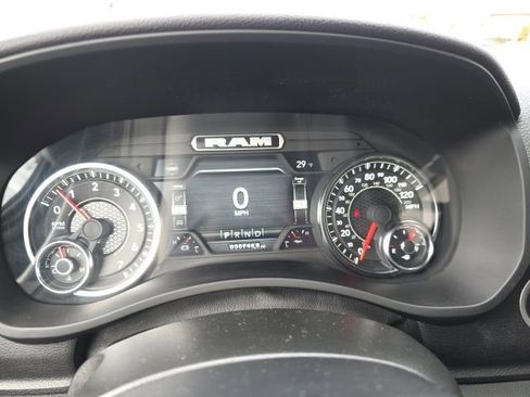 Used 2024 RAM 2500 Big Horn w/ Safety Group image 25