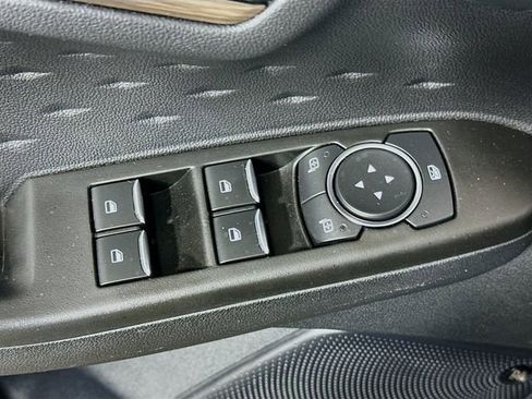 Used 2020 Ford Escape Titanium w/ Titanium Premium Package 2.0 image 19