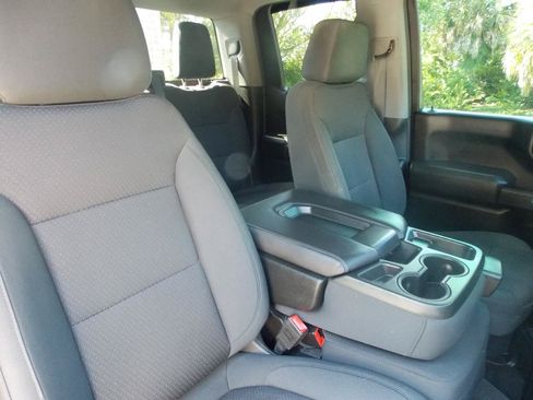Used 2020 Chevrolet Silverado 1500 Custom w/ Custom Value Package RWD image 29