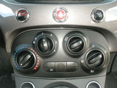Used 2013 FIAT 500 Turbo Cattiva w/ Beats Audio Pkg FWD image 40