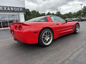 Used 2002 Chevrolet Corvette Coupe w/ Preferred Equipment Group2 RWD video 3