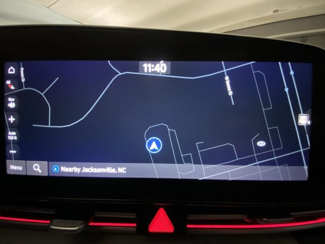 Used 2023 Hyundai Elantra Limited FWD image 18