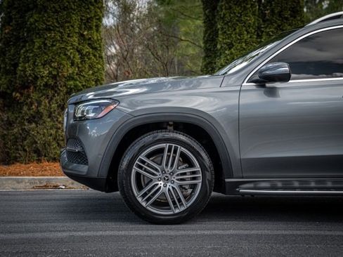Used 2022 Mercedes-Benz GLS 450 4MATIC image 10