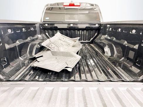 Used 2023 Chevrolet Colorado Trail Boss image 24