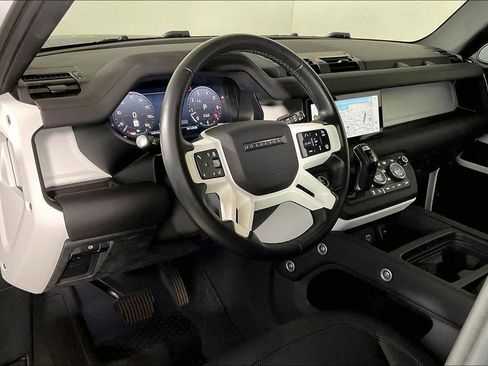 Used 2024 Land Rover Defender 110 S AWD/4WD image 14