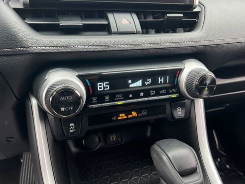 Used 2023 Toyota RAV4 XLE image 24